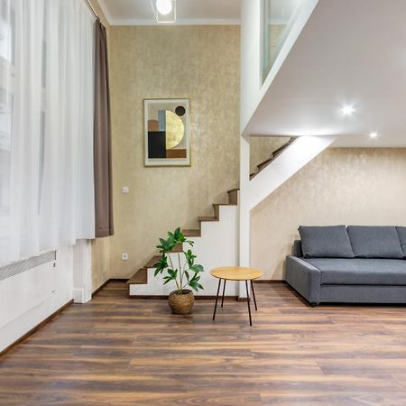 Mega Deal - Elegance - No Deposit Needed Budapest Luaran gambar