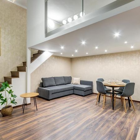 Mega Deal - Elegance - No Deposit Needed Budapest Luaran gambar