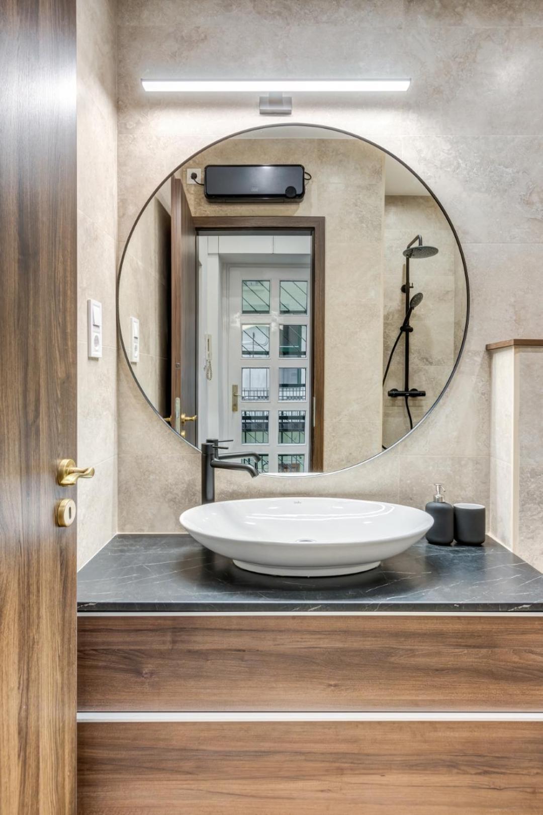 Mega Deal - Elegance - No Deposit Needed Budapest Luaran gambar