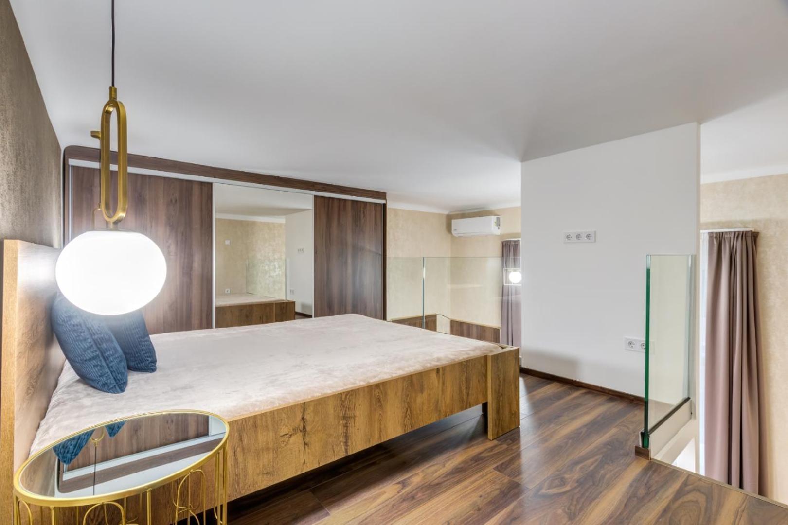 Mega Deal - Elegance - No Deposit Needed Budapest Luaran gambar